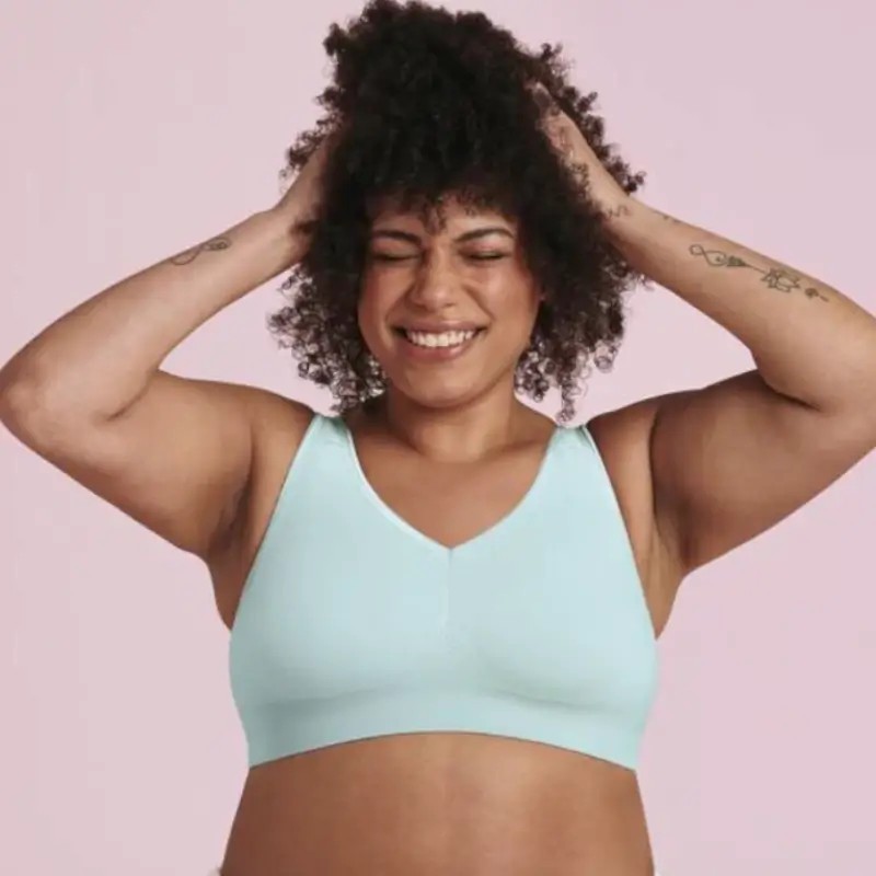 Soutien-gorge pour prothèse mammaire Lotta par Anita Care - Coloris Noir - Vue de face en joie Soutien-gorge pour prothèse mammaire Lotta par Anita Care - Coloris Noir - Vue de face en joie