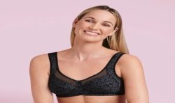 Soutien-gorge pour prothèse mammaire Clara Art par Anita Care - Coloris Noir - Vue de face avec fond rose