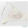 Soutien-gorge pour prothèse mammaire Aurelie sans armatures par Amoena- Coloris Ivoire - Détail Soutien-gorge pour prothèse mammaire Aurelie sans armatures par Amoena- Coloris Ivoire - Détail